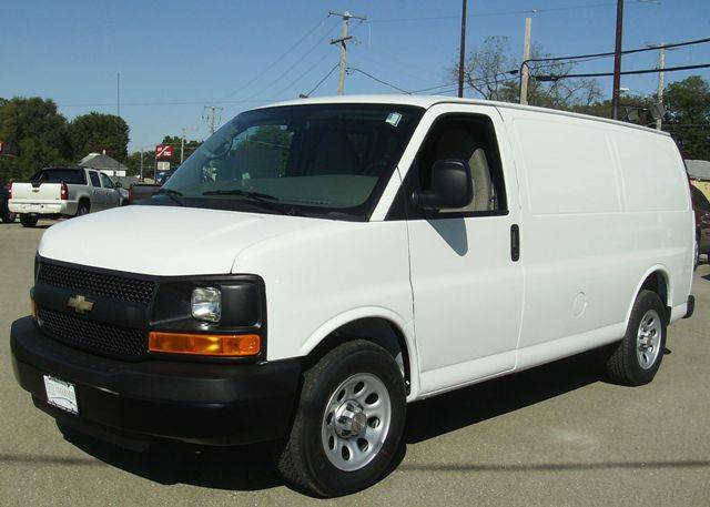 2010 Chevrolet Express 4WD 4-door Tech/entertainment Pkg
