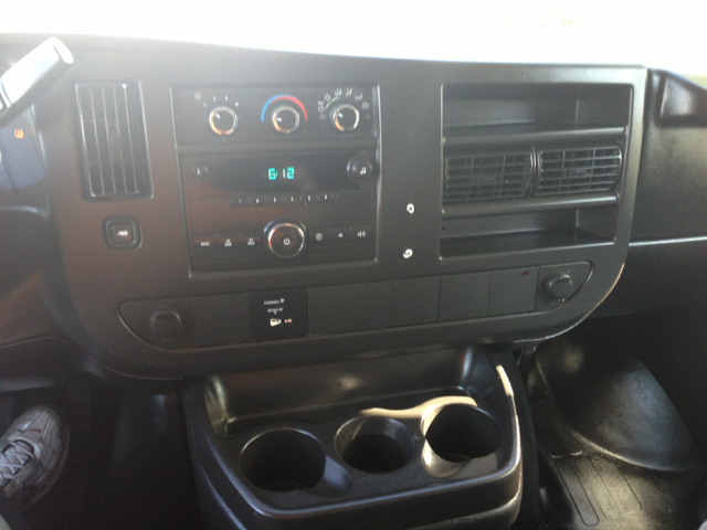 2010 Chevrolet Express Coupe 4D