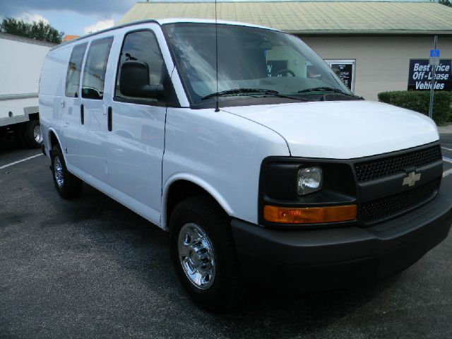 2011 Chevrolet Express Coupe 4D