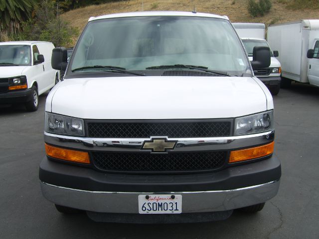 2011 Chevrolet Express 114.6 XLT W/rear Door Privacy Glass
