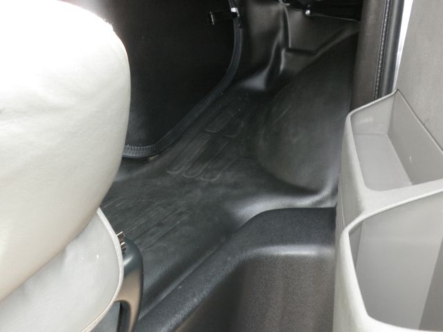 2011 Chevrolet Express Coupe 4D