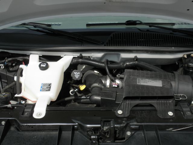 2011 Chevrolet Express Coupe 4D