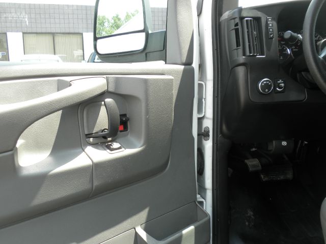 2011 Chevrolet Express Coupe 4D