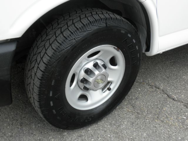 2011 Chevrolet Express Coupe 4D