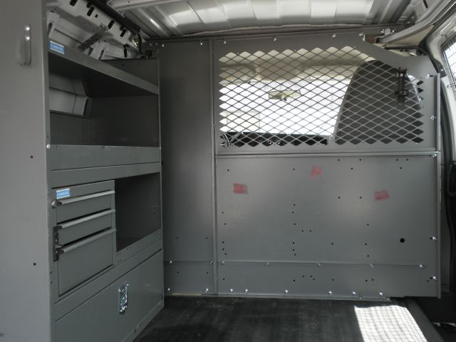 2011 Chevrolet Express Coupe 4D