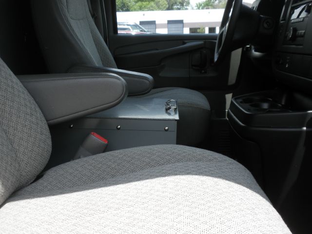 2011 Chevrolet Express Coupe 4D