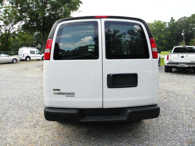 2011 Chevrolet Express Coupe 4D