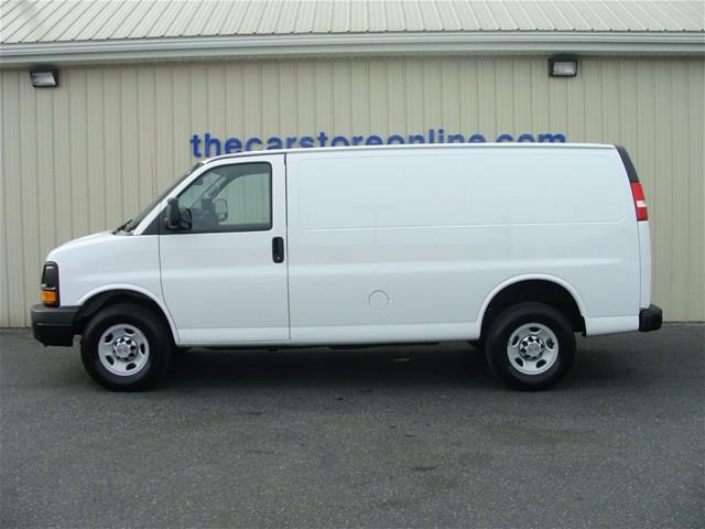 2012 Chevrolet Express 4DR HB II