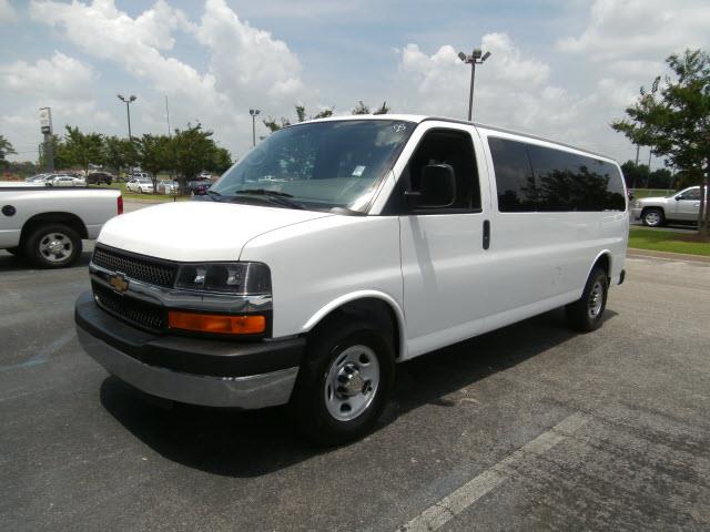 2012 Chevrolet Express 1500 4D Sport Utility