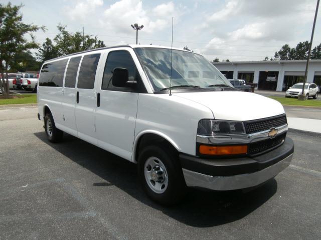 2012 Chevrolet Express 1500 4D Sport Utility