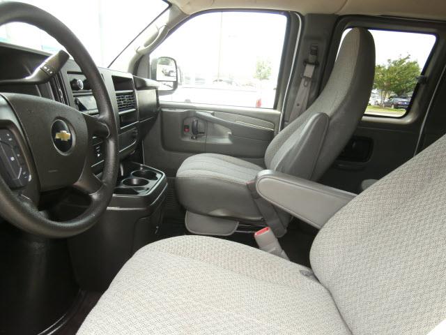 2012 Chevrolet Express 1500 4D Sport Utility