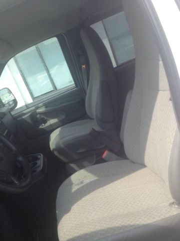 2012 Chevrolet Express Touring_leather