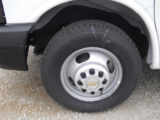 2013 Chevrolet Express 4WD 4-door Tech/entertainment Pkg