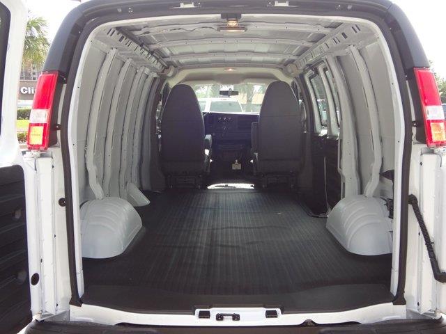 2013 Chevrolet Express LS 4X4