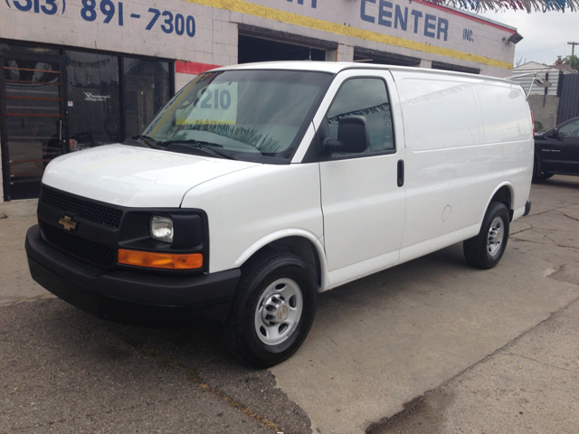 2013 Chevrolet Express Coupe 4D
