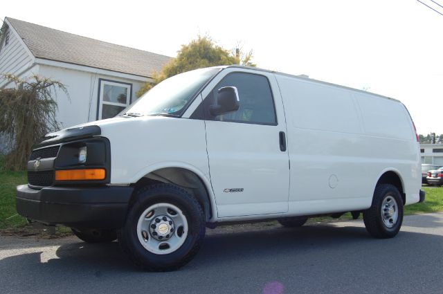2005 Chevrolet Express Cargo LS Flex Fuel 4x4 This Is One Of Our Best Bargains