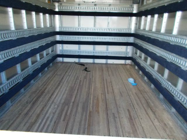 2010 Chevrolet Express Cutaway I-290 S