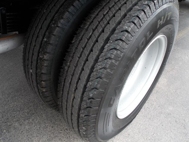 2012 Chevrolet Express Cutaway Crewcab 4X4 Kingranch