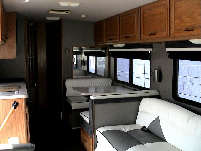 1995 Chevrolet Fleetwood LT. 4WD. Sunroof, Leather