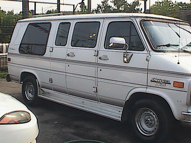 1994 Chevrolet G10 SportVan Laramie/ 1 Owner