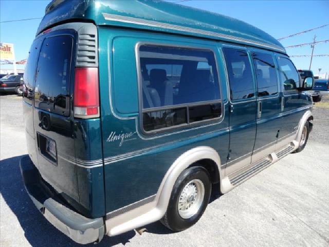 1997 Chevrolet G1500 Overland 4X4