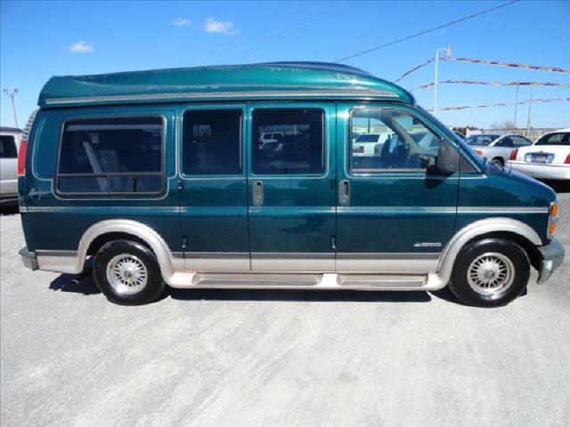 1997 Chevrolet G1500 Overland 4X4