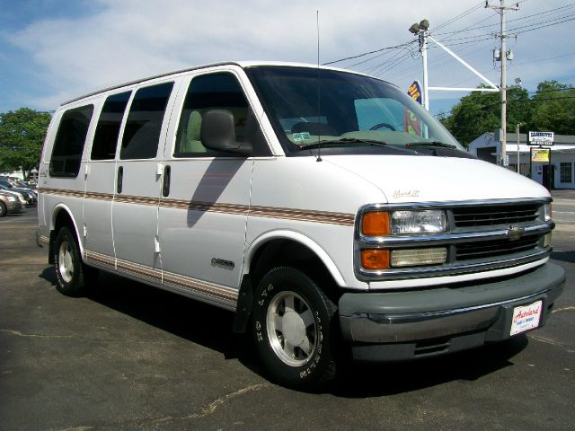 1998 Chevrolet G1500 2004.5 4dr Sdn 1.8T Quattro Au