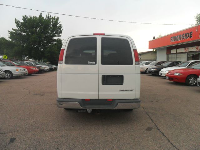 1998 Chevrolet G1500 GLS AUTO Ca/ne