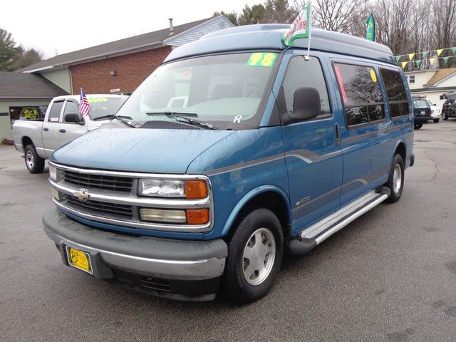 1998 Chevrolet G1500 2004.5 4dr Sdn 1.8T Quattro Au