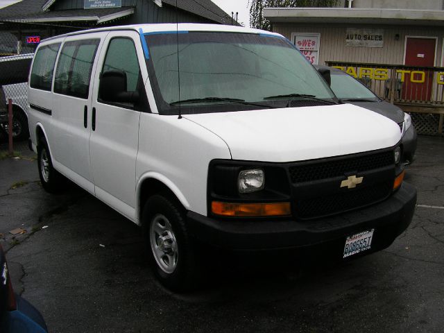 2005 Chevrolet G1500 Glk350 RWD 4dr SUV
