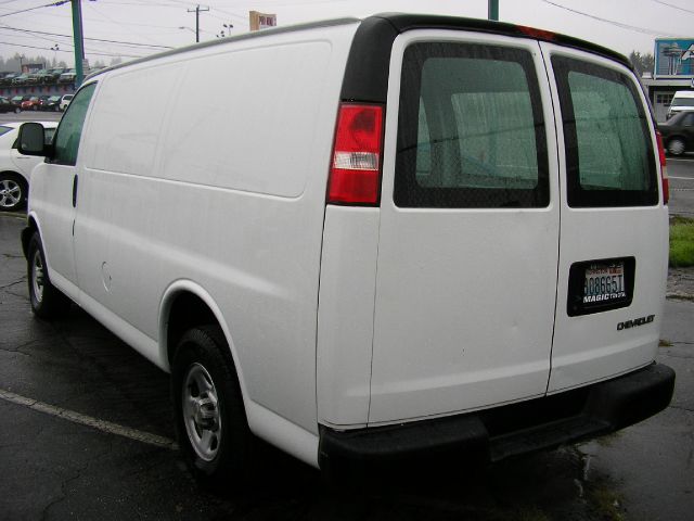 2005 Chevrolet G1500 Glk350 RWD 4dr SUV