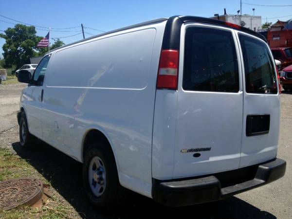 2008 Chevrolet G1500 Unknown