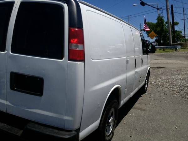 2008 Chevrolet G1500 Unknown