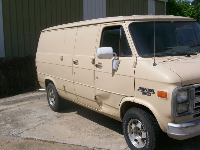 1986 Chevrolet G20 Eddie Bauer 6.0L