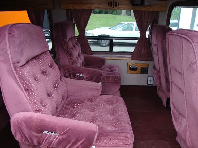 1991 Chevrolet G20 Eddie Bauer 6.0L