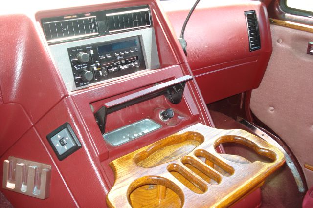 1992 Chevrolet G20 Eddie Bauer 6.0L