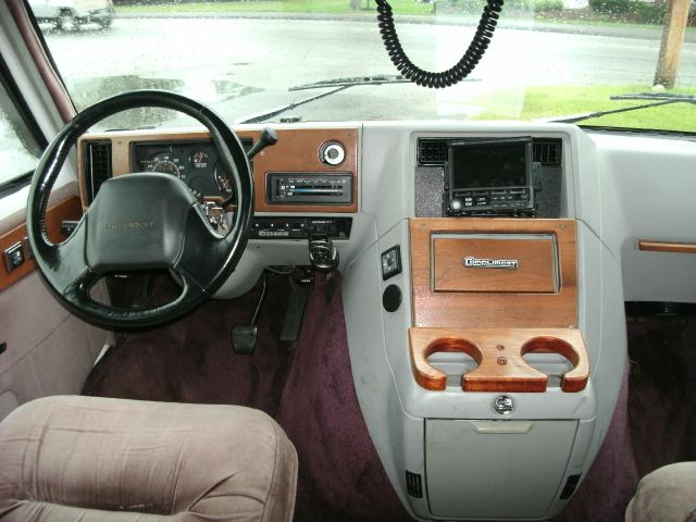 1993 Chevrolet G20 Eddie Bauer 6.0L