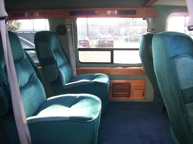 1994 Chevrolet G20 Eddie Bauer 6.0L