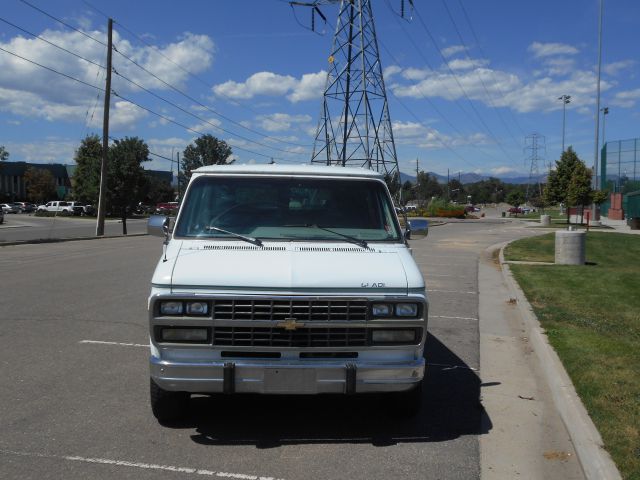 1995 Chevrolet G20 Access CAB V8 AUTO LTD (natl)