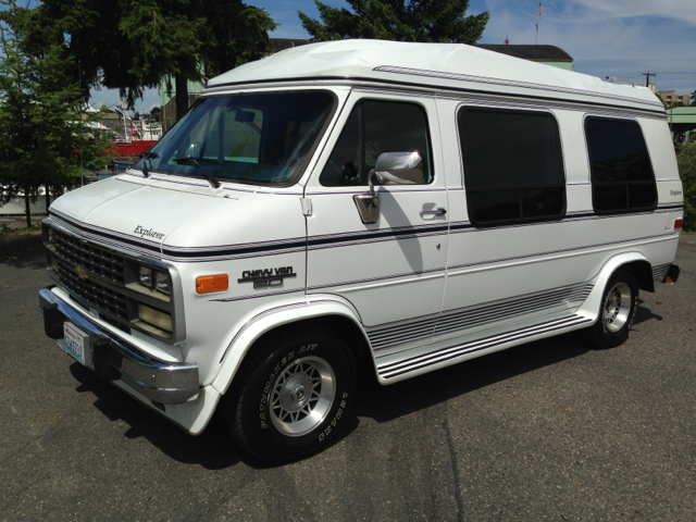 1995 Chevrolet G20 LS EXT