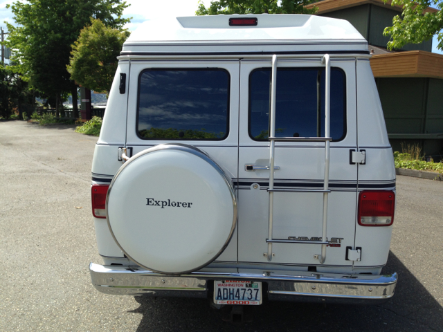 1995 Chevrolet G20 LS EXT