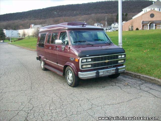 1995 Chevrolet G20 Eddie Bauer 6.0L