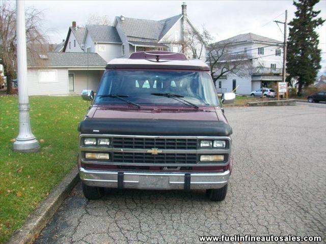 1995 Chevrolet G20 Eddie Bauer 6.0L