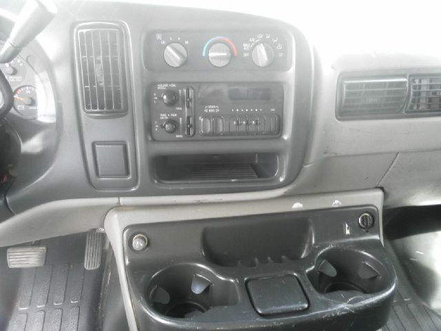 1998 Chevrolet G2500 VDC