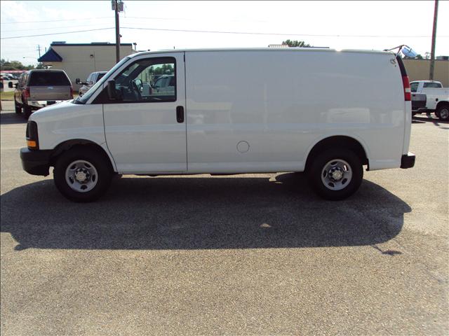 2007 Chevrolet G2500 Super Crew XL