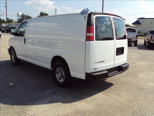 2007 Chevrolet G2500 Super Crew XL
