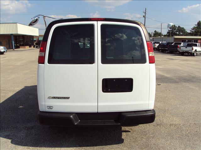 2007 Chevrolet G2500 Super Crew XL
