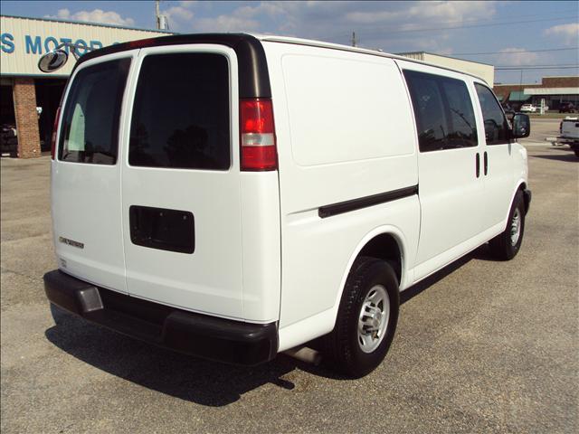 2007 Chevrolet G2500 Super Crew XL