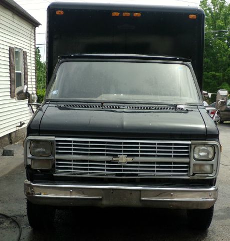 1984 Chevrolet G30 RS 2.5