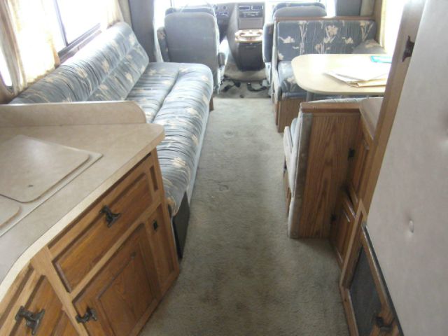 1987 Chevrolet G30 2.0T Quattro AT